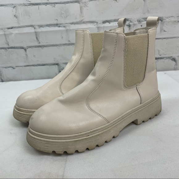Chunky Sole White Ivory Chelsea Ankle Platform Boot - Picture 2 of 6